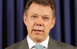 El presidente Santos admitió que pensaría 'dos veces' antes de dar la orden 