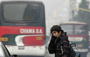 La ciudad con los peores indicadores de contaminación es Lima, donde se cuadruplica el índice recomendado 