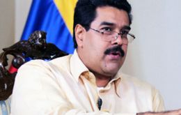 “La crisis es para nosotros una nueva oportunidad para desarrollar un modelo económico productivo con rumbo al socialismo”, dijo Maduro