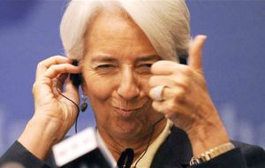 Lagarde dijo que el FMI estaría “encantado” de trabajar con el equipo de los BRICS dedicado al proyecto 