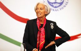 Lagarde advirtió sobre “la proliferación” de grupos, como el Alba o el Mercosur, cuyos “beneficios agregados” calificó de “confusos”