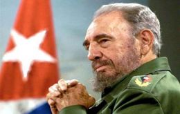 “El padre de la revolución cubana desde su retirada en 2008, se ha dedicado a la causa de la eliminación de las armas nucleares”, dijo el jurado