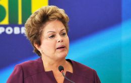El reajuste vigente desde 2011, permitió al país atravesar la crisis internacional sin que los trabajadores brasileños sufrieran sus efectos, dijo Rousseff