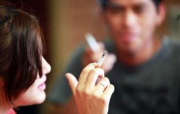 Los 10 países se comprometieron a promover ese tipo de empaques para reducir el atractivo visual del tabaco, en especial entre los más jóvenes y las mujeres.