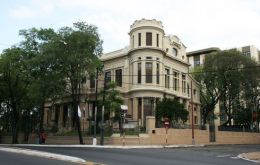 Según informa la prensa en Asunción el Poder Ejecutivo realizó la devolución de Villa Rosalba mediante el Decreto 4939, publicado en el diario oficial.