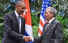 Al término del encuentro con Raúl Castro, Obama reivindicó “el diálogo constructivo para mejorar la vida” de ambos pueblos