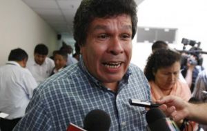 Heriberto Benítez (y Urbina) anticiparon que de recibir un fallo adverso apelarán al Jurado Nacional de Elecciones (JNE), el máximo ente electoral peruano.