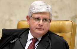 El procurador Rodrigo Janot dijo que “hay elementos suficientes para afirmar que hubo desvío en la finalidad del decreto presidencial” que nombró a Lula da Silva