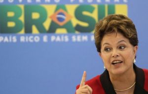 La meta fiscal prevista presentada inicialmente por la presidenta ahora suspendida Dilma Rousseff era de un superávit primario de 6.800 millones de dólares. 