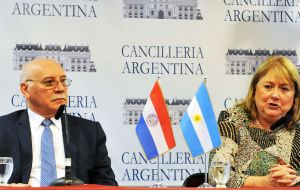 El viernes pasado, la canciller Malcorra afirmó que Argentina aceptó el llamado de Loizaga para que el Mercosur discuta en forma urgente