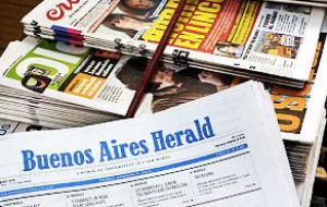 Por deudas al fisco, dictan embargo a los responsables del Buenos Aires Herald