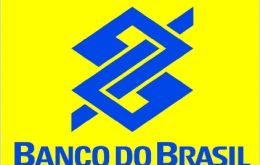 El estatal Banco do Brasil, la institución financiera más grande del país anunció un plan para eliminar 18.000 puestos de trabajo y cerrar más de 700 sucursales