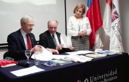 MLA Elsby firmó unos meses atrás un Memorando de Entendimiento con la Universidad chileno británica de Santiago 