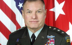 El general retirado Joseph Kellogg ocupará de forma interina el puesto de consejero de Seguridad Nacional, añadió la Casa Blanca.