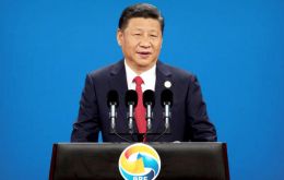 Xi dijo que la ambiciosa iniciativa comercial y de intercambio une a China con seis corredores marítimos y terrestres a países de Asia, África y Europa