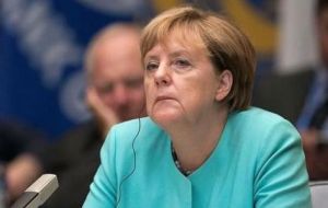 “Donde no hay consenso, el comunicado final subraya las divergencias”, dijo la canciller alemana Angela Merkel tras la cumbre.