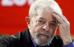 Se trata de la primera vez que un ex presidente de Brasil es sancionado por corrupción, aunque el mandatario no irá a prisión hasta que el fallo sea ratificado