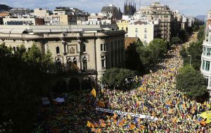 Es la sexta vez consecutiva que se manifiestan por la Diada del 11 de septiembre, día de Cataluña, y esperan que sea la última antes de conseguir la independencia.