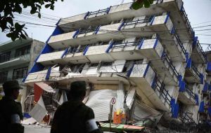 Según cálculos preliminares, la reconstrucción de viviendas, escuelas y edificios históricos dañados por los terremotos tendrá un costo superior a US$ 2.100 millones