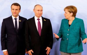 Putin también envió mensajes al presidente francés Emmanuel Macron, a la canciller alemana Angela Merkel y al jefe de Estado sirio Bashar al Asad.