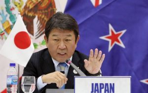 “Los once países participantes comparten la opinión de que sería extremadamente difícil renegociar o cambiar el TPP”, señaló el ministro Toshimitsu Motegi