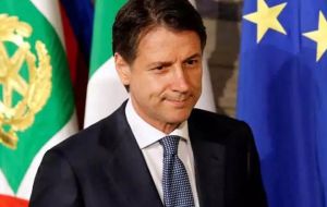 El premier italiano, Giuseppe Conte, se mostró “decididamente satisfecho” con el encuentro y sostuvo que el debate migratorio ha tomado “la dirección correcta”.
