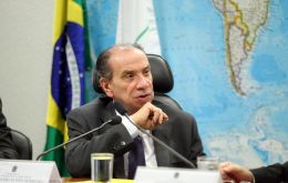 “Vamos a retomar la negociación técnica el próximo 8 de julio y esperamos tener condiciones de llegar a un acuerdo que no muy ambicioso”, afirmó Aloysio Nunes