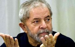 El ex presidente manifestó que el grupo mediático Globo, que se opone a Bolsonaro pero apoya su plan económico, “ha lanzado una propuesta de acuerdo” para que el presidente siga en el poder