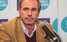 “El gobierno optó por no aplicar una cuarentena obligatoria con sanciones penales a la población”, dice Gustavo Grecco, presidente del Sindicato Médico del Uruguay