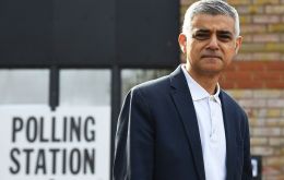 Sadiq Khan, el primer alcalde musulmán de Londres, ha predicho que Gran Bretaña pronto tendrá un primer ministro musulmán, pero no será él.
