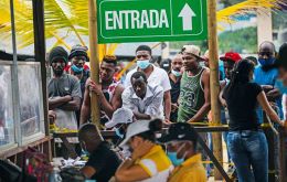 El presidente de Colombia quiere que su país y Panamá “lleven a cabo procesos de deportación y retorno y también, cuando sea excepcionalmente apropiado, procesos de regularización”