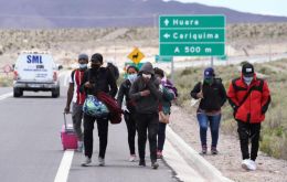 Chile ordenó el despliegue de tropas adicionales de Carabineros para vigilar a los inmigrantes indocumentados
