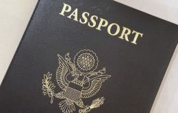 Zzyym dijo que el nuevo pasaporte era “liberador”