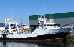 La empresa propietaria del navío también opera en el Atlántico Sur y en otras partes del mundo