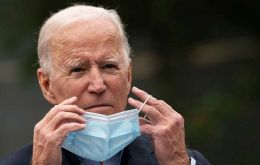 El doctor O'Connor dijo que Biden estaba asintomático y que no necesitaba más tratamiento pero que permanecería en consideración a sus colaboradores más cercanos