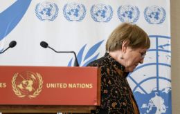 Bachelet abandonó su despacho de la ONU en medio de una gran ovación