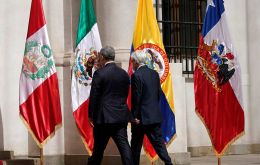 México está dispuesto a ofrecer asilo a Castillo en caso de que lo solicite, dijo Ebrard