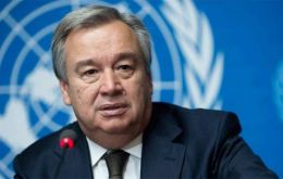 “En el frente humanitario, las necesidades aumentan, pero la respuesta internacional no”, dijo Guterres