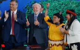 Guajajara dijo que los puntos que no fueron vetados no perjudican la política indígena