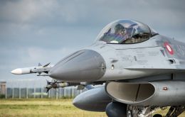 Con los F-16, las fuerzas y sistemas militares de Argentina estarán técnicamente en línea con los de Estados Unidos 