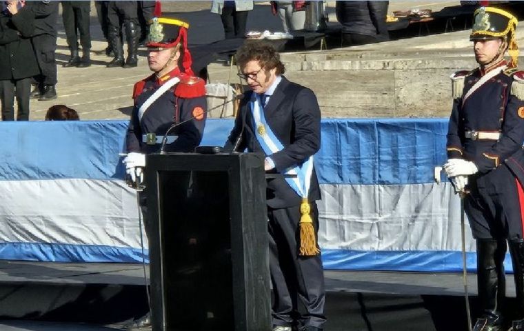 Tras su discurso en Rosario, el líder sudamericano tiene planeado embarcarse en una nueva gira por Europa