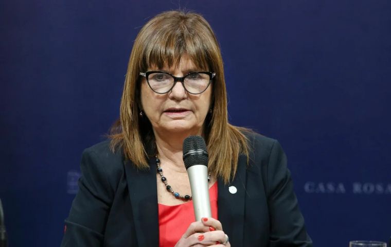 La confidencialidad es primordial a partir de ahora, advirtió Bullrich