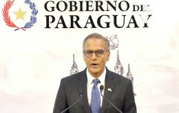 EE.UU. y Paraguay son aliados y socios estratégicos para enfrentar la corrupción, señaló Verma