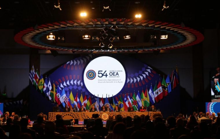 La reunión de la OEA acordó la necesidad de reanudar cuanto antes las negociaciones sobre la soberanía de las Falkland/Malvinas