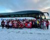 La numerosa delegación en foto de familia previo a la partida a Punta Arenas