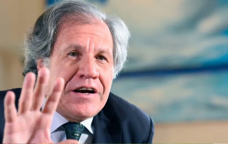 Almagro dijo que pedirá a la Corte Penal Internacional (CPI) que emita una orden de arresto contra Maduro