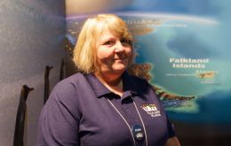 La Directora Ejecutiva de la oficina de turismo de las Falklands, Stephanie Middleton  