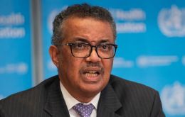 Tedros Adhanom Ghebreyesus dijo que se estaban realizando esfuerzos para facilitar el acceso a las vacunas contra esta enfermedad antes conocida como viruela simica