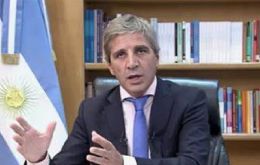 Las proyecciones del ministro Caputo de que el IPC se situaría por debajo del 4% no se cumplieron