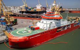 El RRS Sir David Attenborough en Montevideo